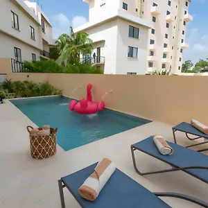 https://mura-boutique.quintano-roohotels.com